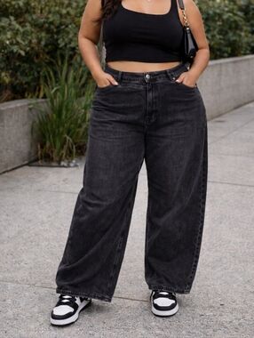 American Eagle Super High-Rise Baggy Wide-Leg Jeans Plus Size Black Wash Y2K